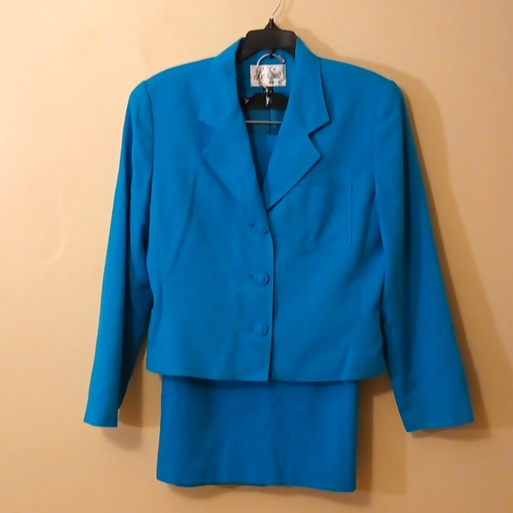 Le Suit Paris New York